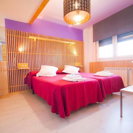 Pension Restaurante Casa Camino ปาลัสเดเรย์ ภายนอก รูปภาพ