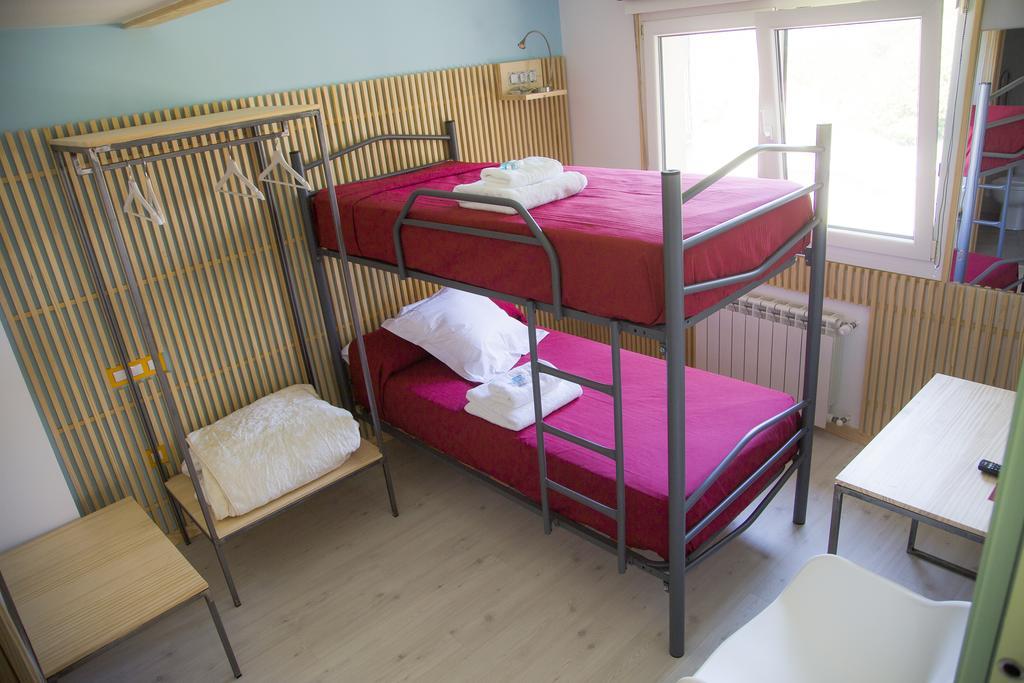 Pension Restaurante Casa Camino ปาลัสเดเรย์ ภายนอก รูปภาพ