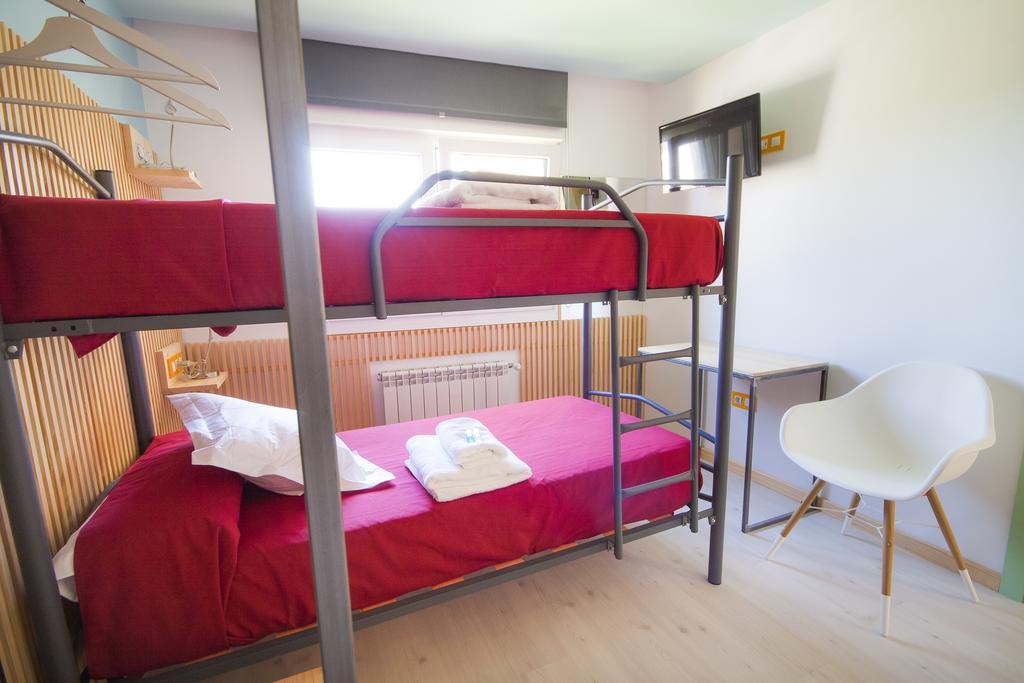 Pension Restaurante Casa Camino ปาลัสเดเรย์ ภายนอก รูปภาพ