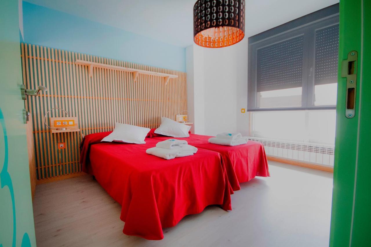 Pension Restaurante Casa Camino ปาลัสเดเรย์ ภายนอก รูปภาพ